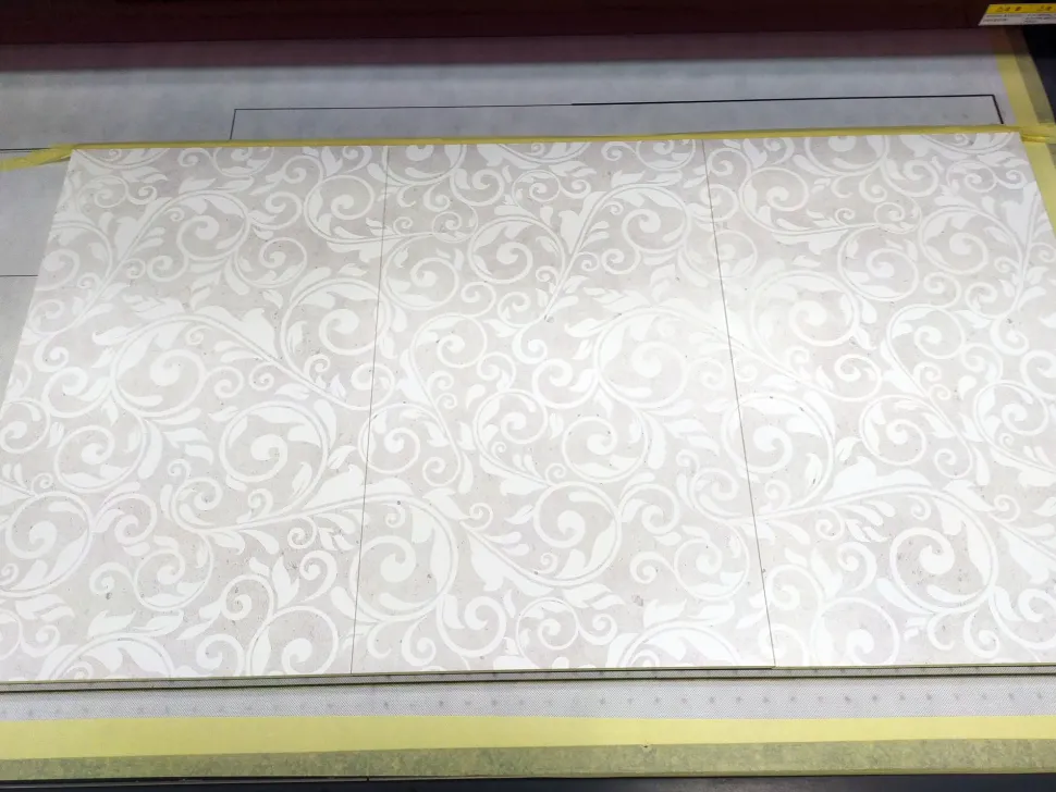 Madia 3 ante linea Clear Fancy in Bianco Opaco serigrafata FLOWER