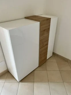 Madia 2 ante linea Olimpo finitura Bianco Lucido e Rovere Kadiz