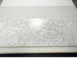Madia 3 ante linea Tilt personalizzata con ante finitura FLOWER