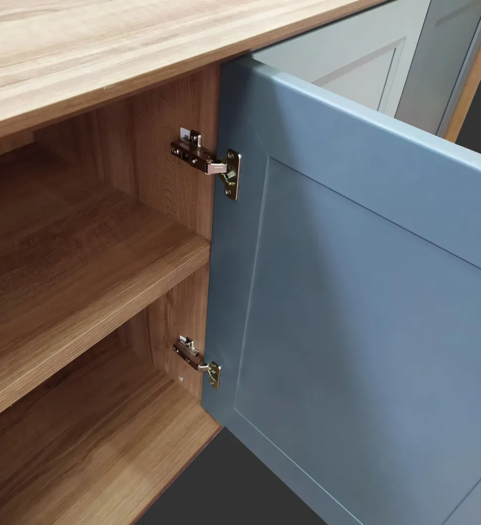 Madia moderna verde Bristol e Teak 4 ante senza maniglia linea Tilt CLASSIC