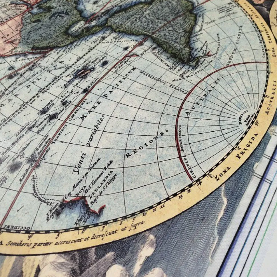 Madia Vintage Map Linea Fancy finitura Bianco lucido con Serigrafia