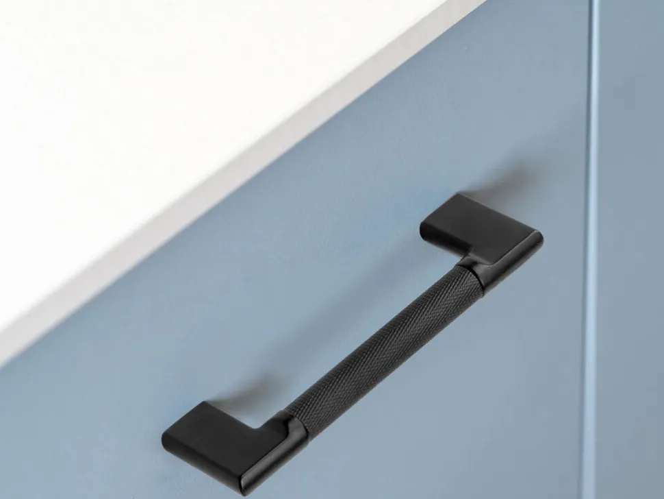 Maniglia in alluminio per mobili Sofia disponibile in 3 misure