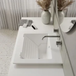Mobile Bagno sospeso 55 con 3 ante e 2 vani a giorno disponibile in vari colori