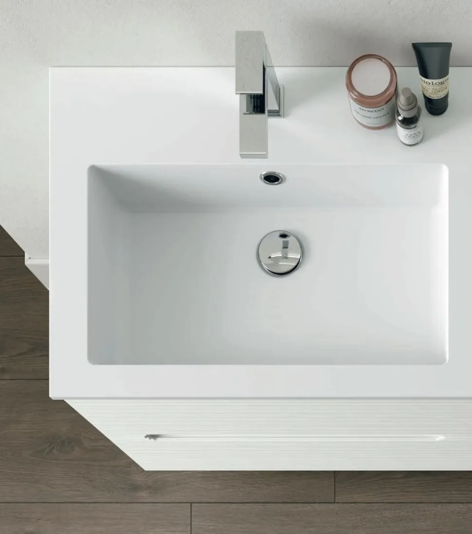 Mobile Bagno sospeso con doppio lavabo 4 cassetti con frontali rigati e presa maniglia integrata Rigo disponibile in 5 colori