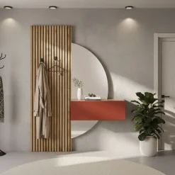 Mobile ingresso con pensile sospeso personalizzabile, specchiera a vela e pannello listellare in legno