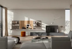 Parete attrezzata Greta con pannelli a muro accessoriati disponibile in 21 colorazioni