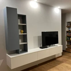 Parete attrezzata sospesa Leroy linea Zafferano 15 colorazioni