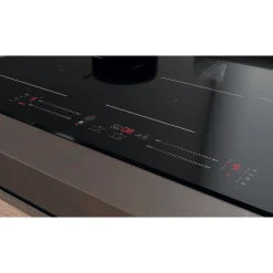 Piano cottura a induzione Hotpoint HS3377CBF