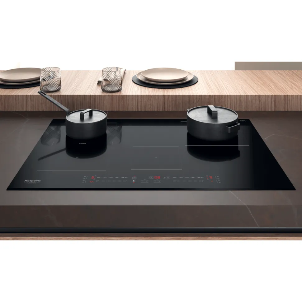 Piano cottura a induzione Hotpoint HS3377CBF