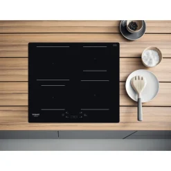 Piano cottura a induzione Hotpoint HQ2260SNE