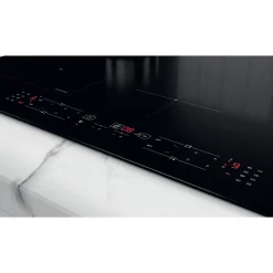 Piano cottura a induzione Whirlpool WBB4877NE