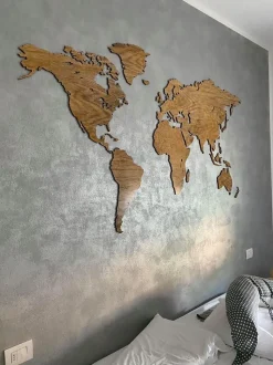 Planisfero da parete colore legno scuro in tre misure con scritte