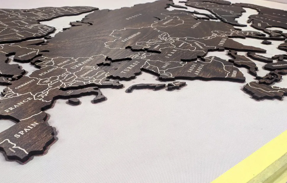 Planisfero da parete in tre misure effetto wenge con scritte