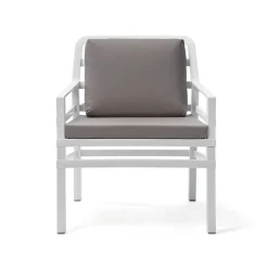 Poltrona da giardino Asia disponibile in 6 colori