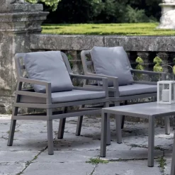 Poltrona da giardino Asia disponibile in 6 colori