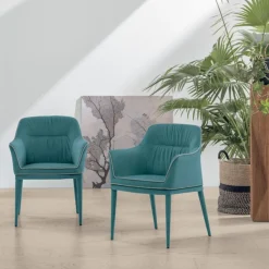 Poltroncina imbottita interamente rivestita in microfibra Dallas disponibile in 4 colori