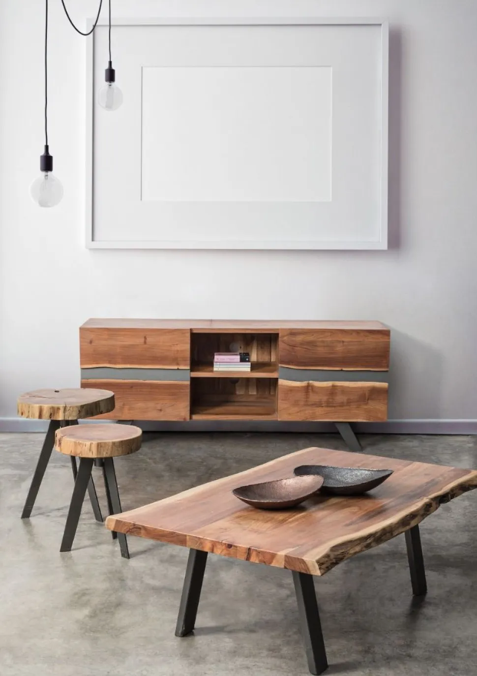 Porta Tv 2 ante e 2 vani Aron in legno di acacia disponibile in 2 misure