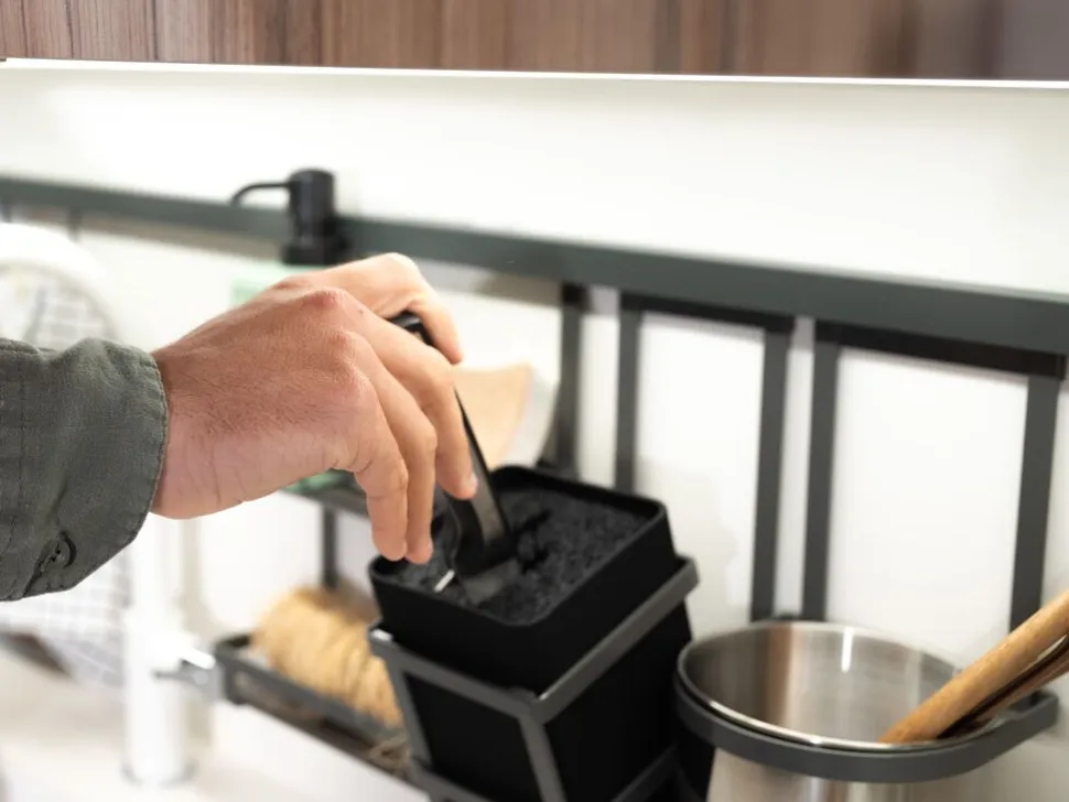 Profilo per accessori da cucina sospesi Titane lunghezza 1,1 m