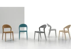Sedia imbottita e rivestita in microfibra Denver disponibile in 9 colori