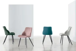 Sedia imbottita e rivestita in tessuto Brasilia disponibile in 8 colori
