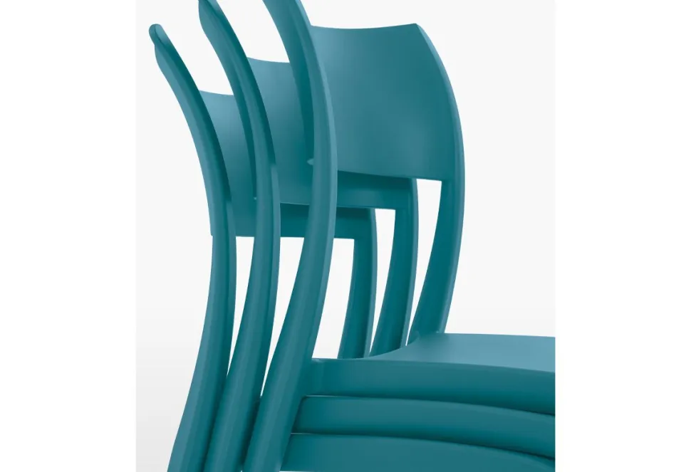 Sedia impilabile in polipropilene Cordoba disponibile in 8 colori