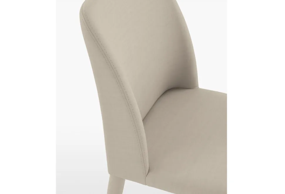 Sedia interamente rivestita in tessuto Vienna disponibile in 6 colori