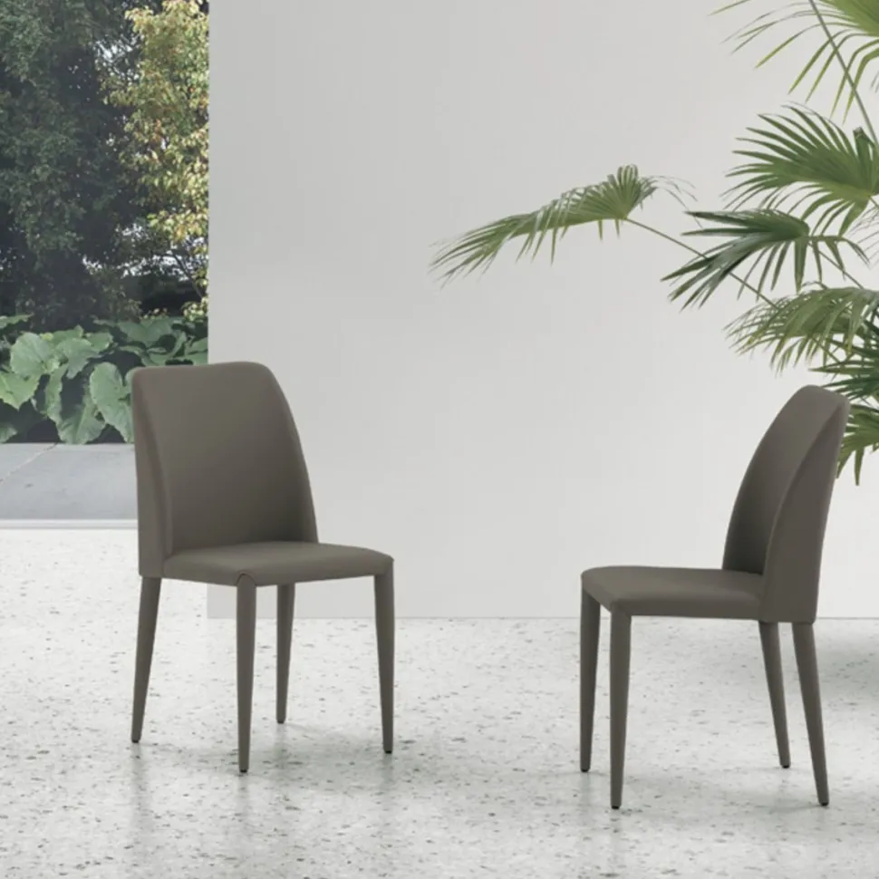Sedia interamente rivestita in tessuto Vienna disponibile in 6 colori