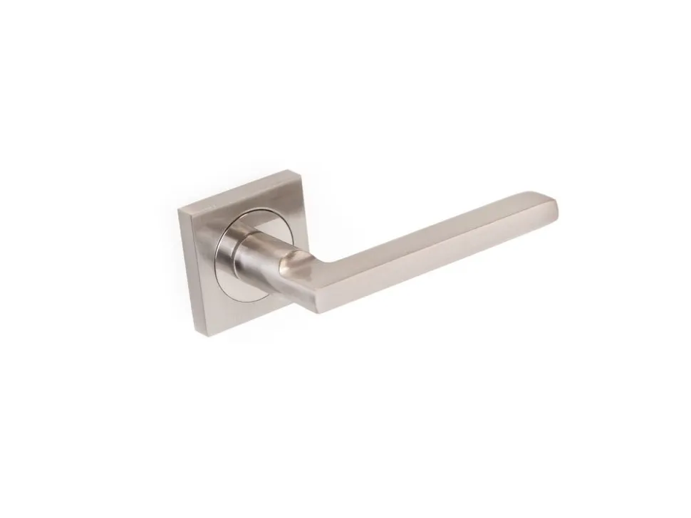 Set di maniglie per porte interne Perth con rosetta 50x50 in Alluminio e Zama