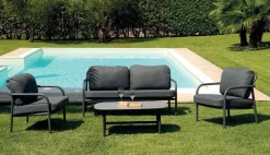 Set Divani da esterno Almeria con Divano, 2 Poltrone e Tavolino in Alluminio e Top in Gres