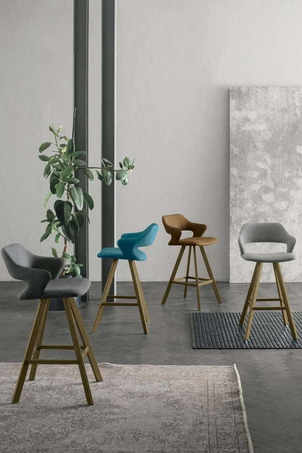Sgabello fisso con seduta in microfibra Seattle PLUS disponibile in vari colori