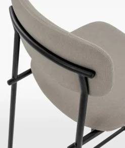 Sgabello fisso con seduta rivestita in tessuto Osaka disponibile in 6 colori