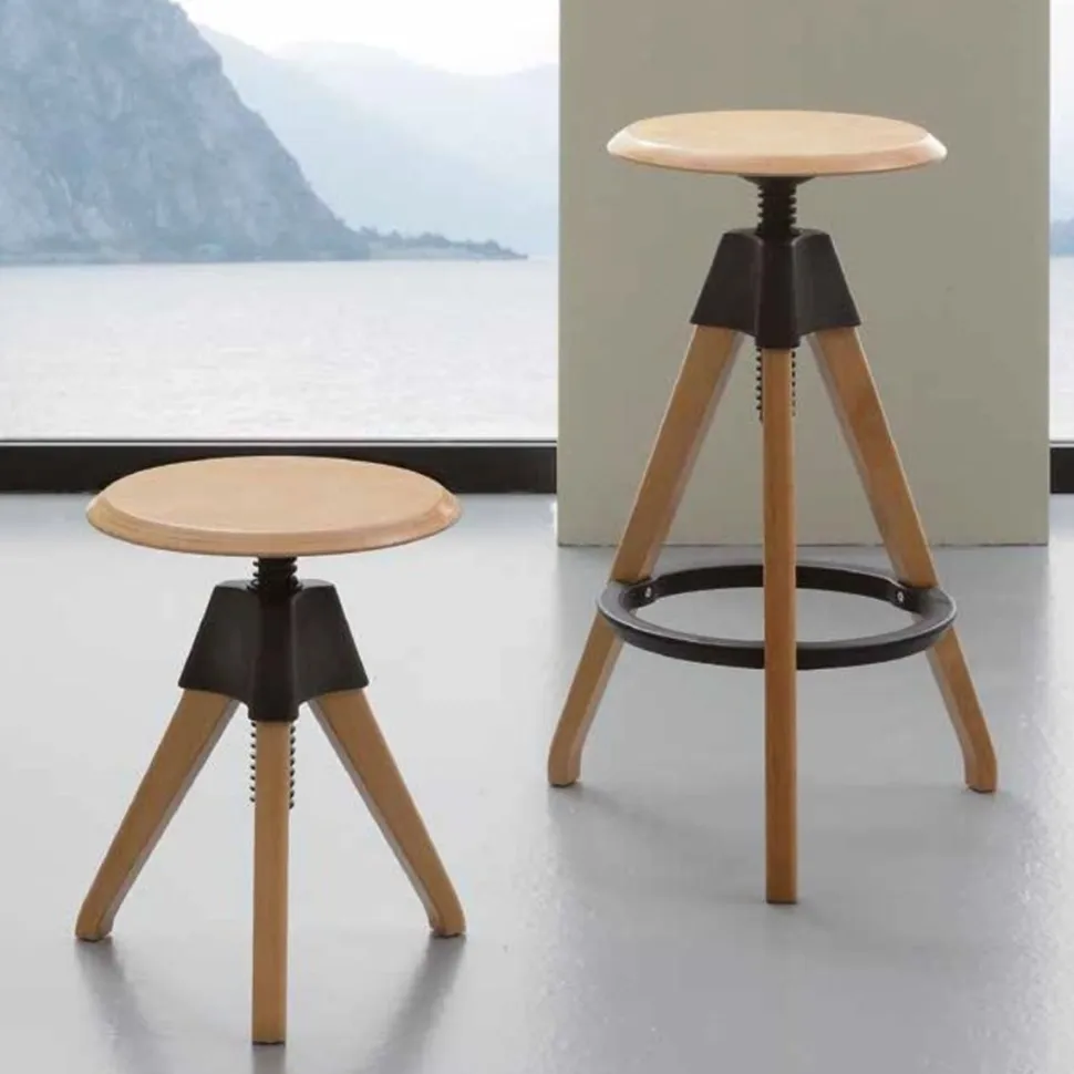 Sgabello girevole Giotto disponibile in 2 misure