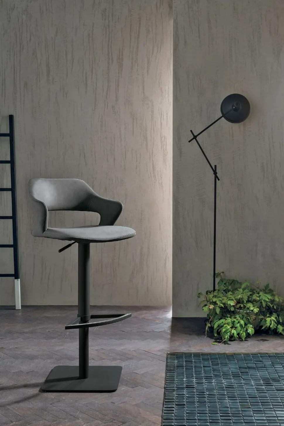 Sgabello regolabile in altezza Seattle disponibile in vari colori