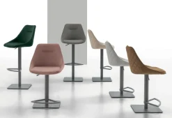 Sgabello regolabile in altezza con seduta imbottita Bilbao disponibile in vari colori