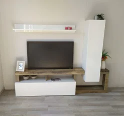 Soggiorno Carla linea Frame in Bianco Lucido e Pero