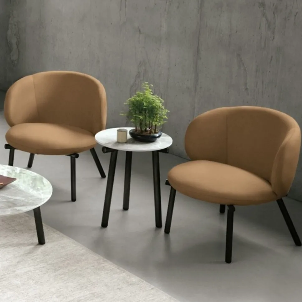 Tavolino angolare da salotto con piano in vetro o gres Kyoto Corner disponibile in vari colori