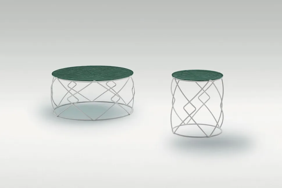 Tavolino da salotto Drum Corner disponibile in vari colori
