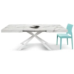 Tavolo allungabile con base a stella in metallo e piano in nobilitato Marmo Bianco Statuario