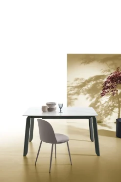 Tavolo allungabile con piano rettangolare in gres porcellanato Efesto disponibile in vari colori L 110