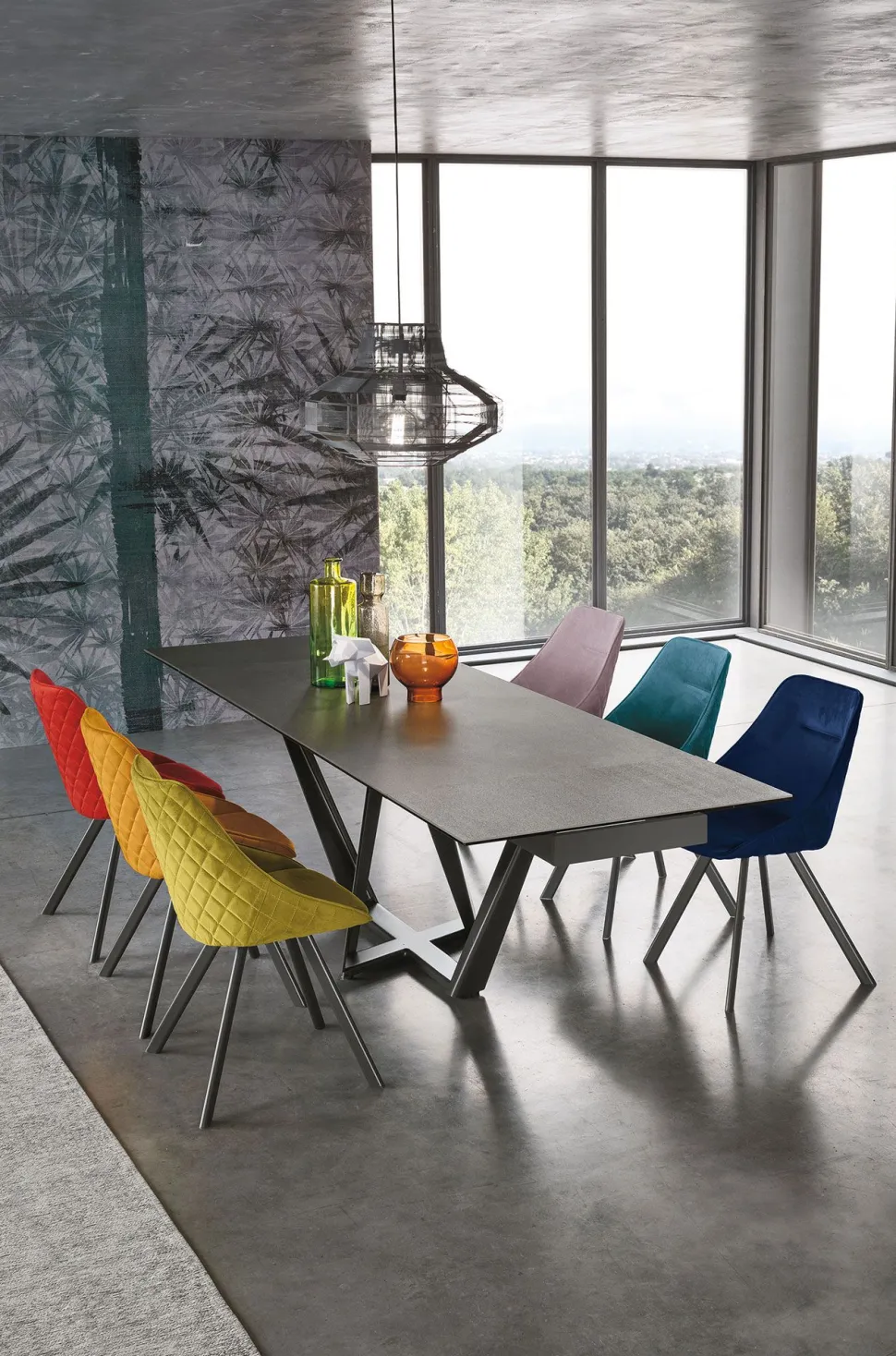 Tavolo allungabile con piano in gres porcellanato finitura Grafite Priamo L 160