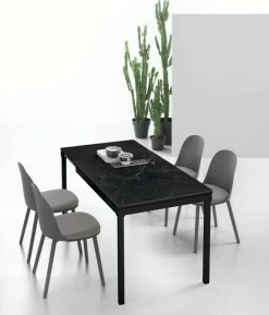 Tavolo allungabile con piano rettangolare in gres porcellanato Perigeo in finitura STORM BLACK L 120