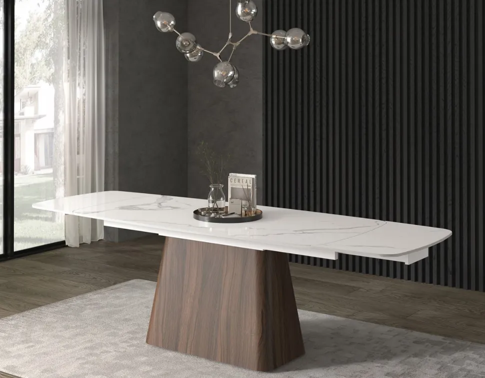 Tavolo allungabile con struttura in metallo e piano in ceramica Emma