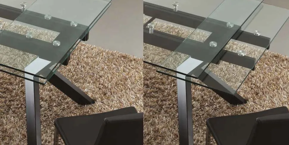 Tavolo allungabile Tokyo Glass disponibile in tre colorazioni