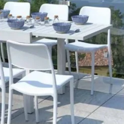 Tavolo da giardino allungabile Capannori disponibile in 3 colori