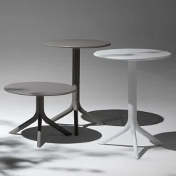 Tavolo Three disponibile in 2 misure