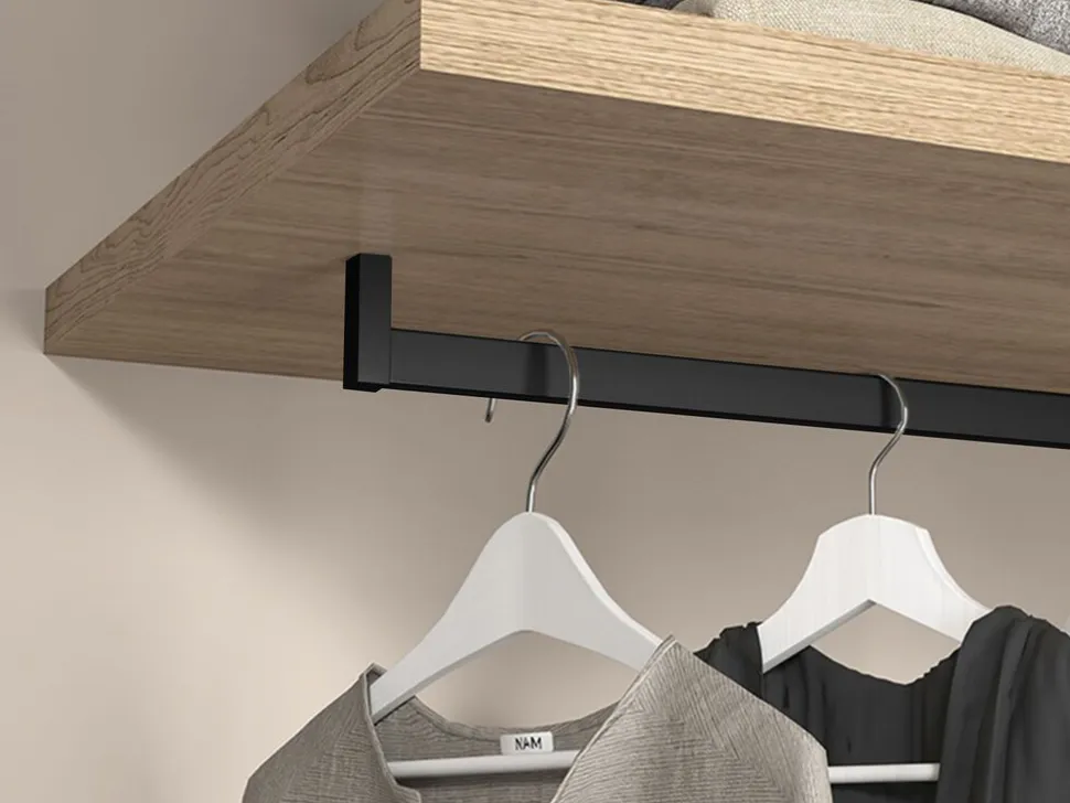 Tubi per armadio Luxe con staffe, Alluminio e Tecnoplastica,disponibile in 2 misure e 2 colori